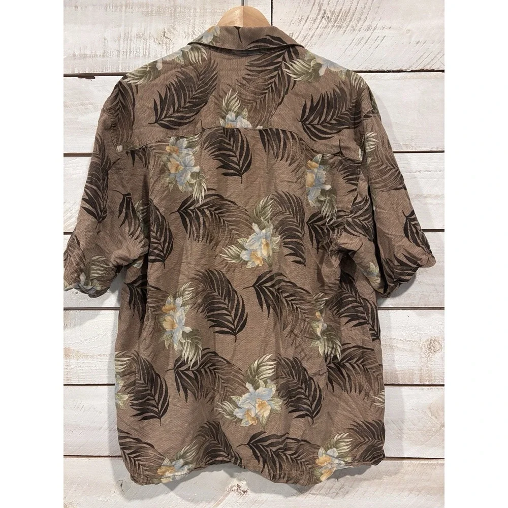 Tommy Bahama Shirt Mens L Multicolor Silk Hawaiian Floral‎ Aloha Relax Read Des